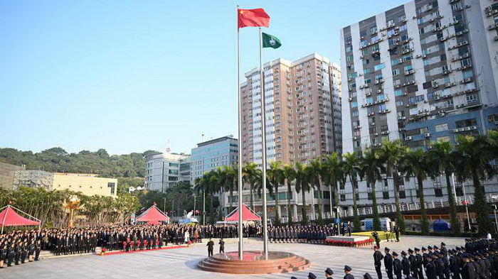 澳门隆重举行升旗仪式庆祝回归祖国25周年 