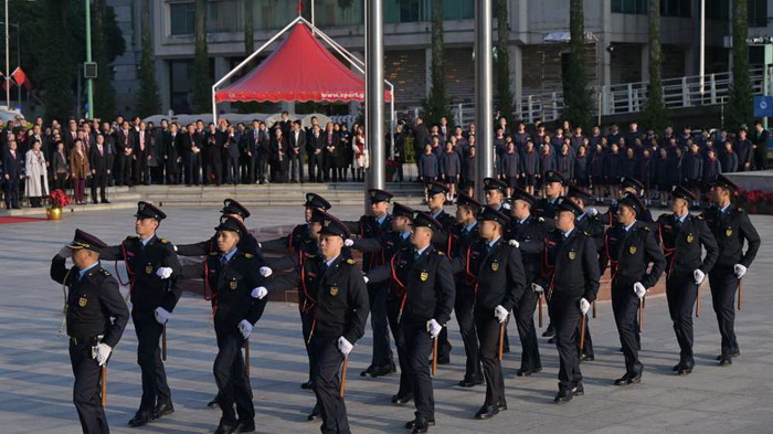 澳门隆重举行升旗仪式庆祝回归祖国25周年 